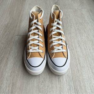 Converse CPX70 HI Top, women size 6, zinc yellow/black/egret